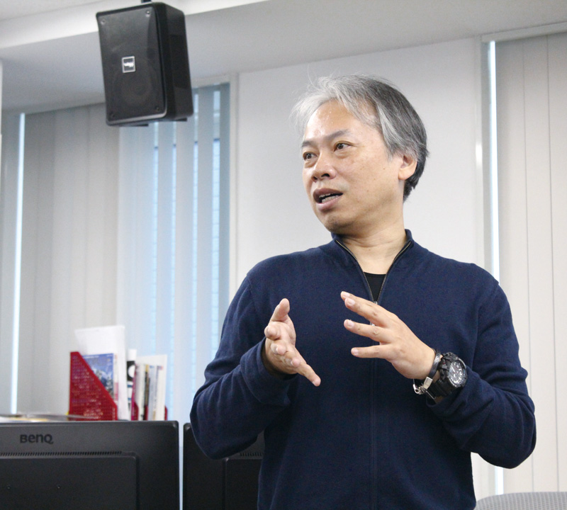 井上幸喜 教授