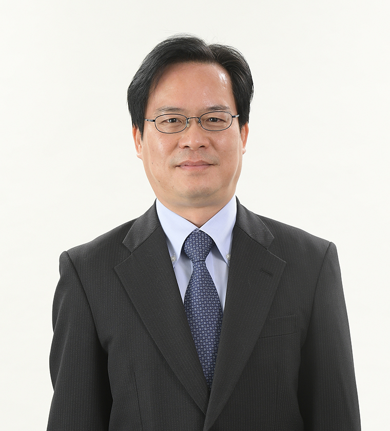 李春 准教授