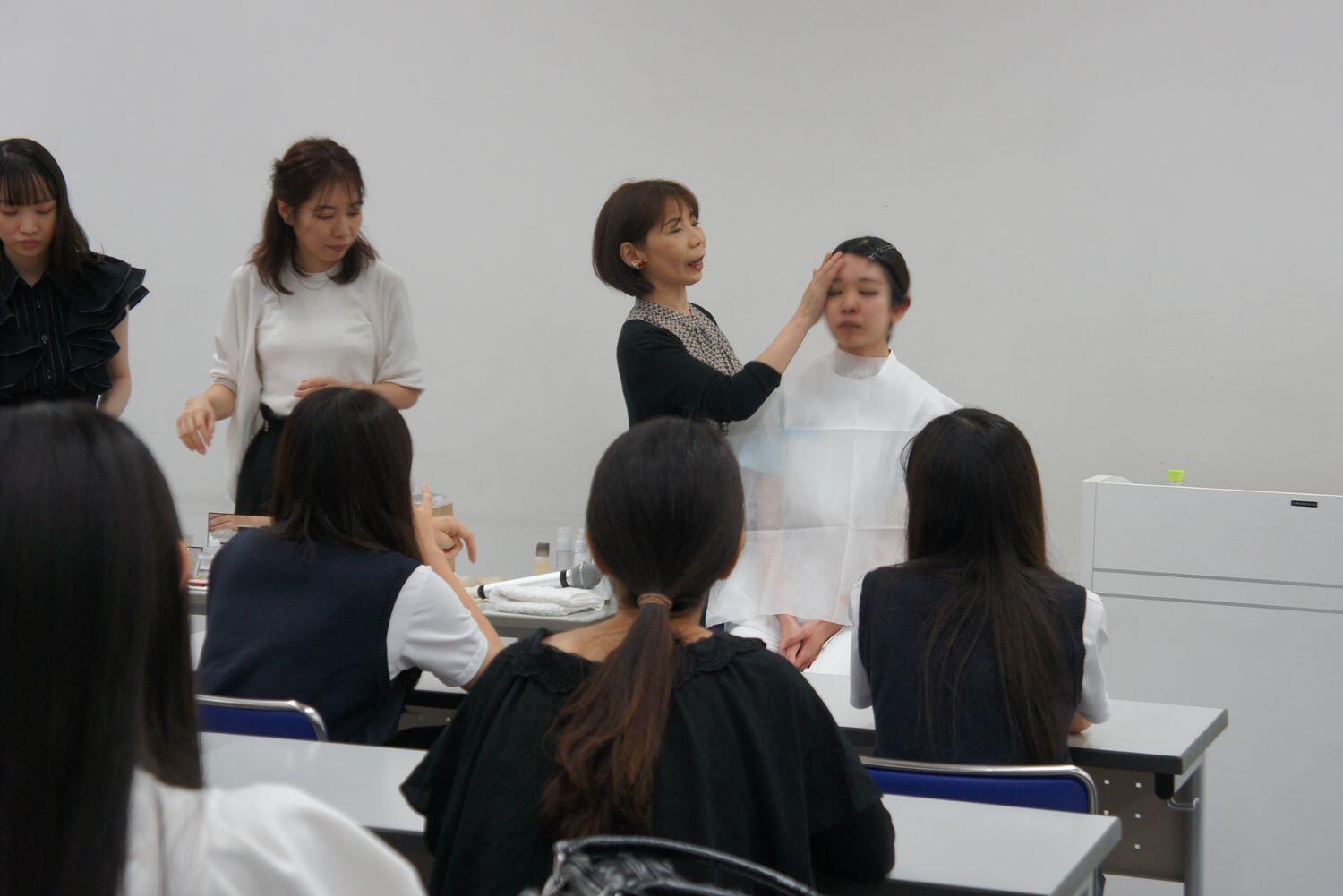 体験講義0803②-2.jpg
