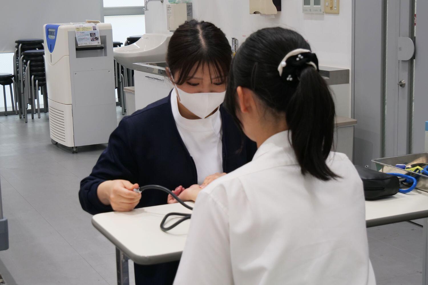 実習室体験2.jpg