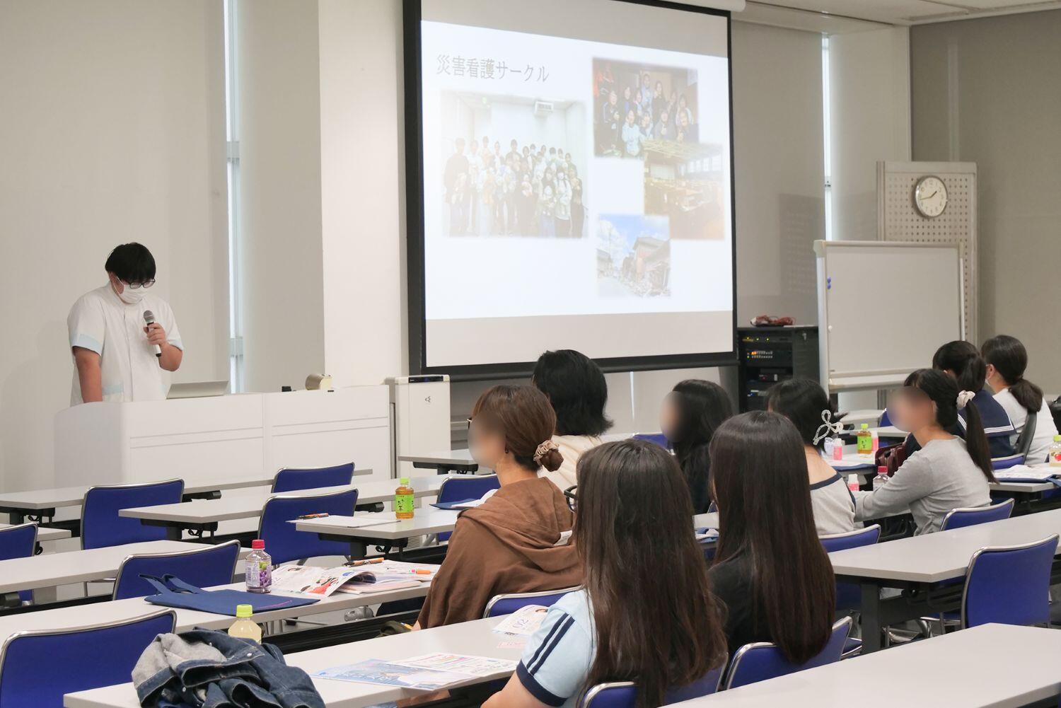 学生インタビュー.jpg