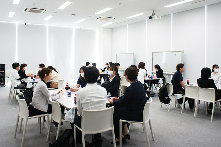 交流会全体.jpg