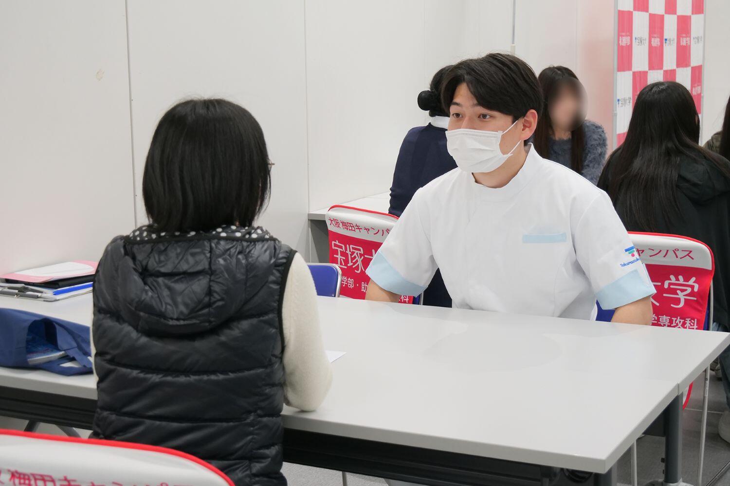 学生フリートーク1.jpg