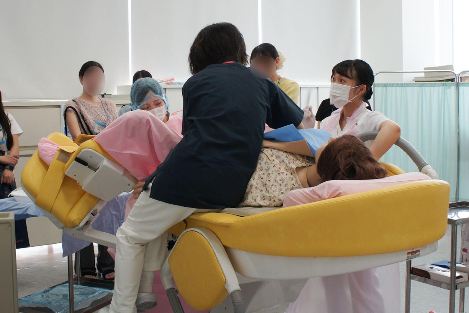 実習室見学1.jpg