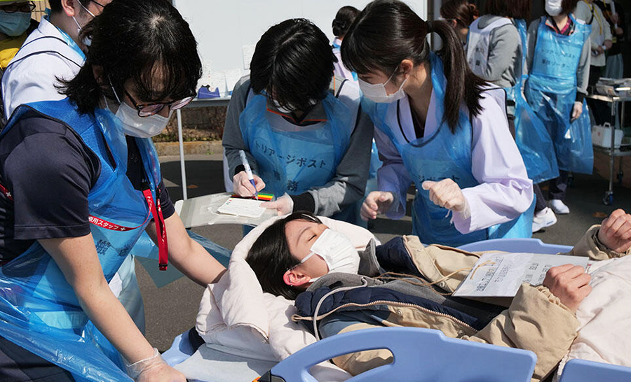 宝塚市立病院大規模地震発生を想定した災害訓練