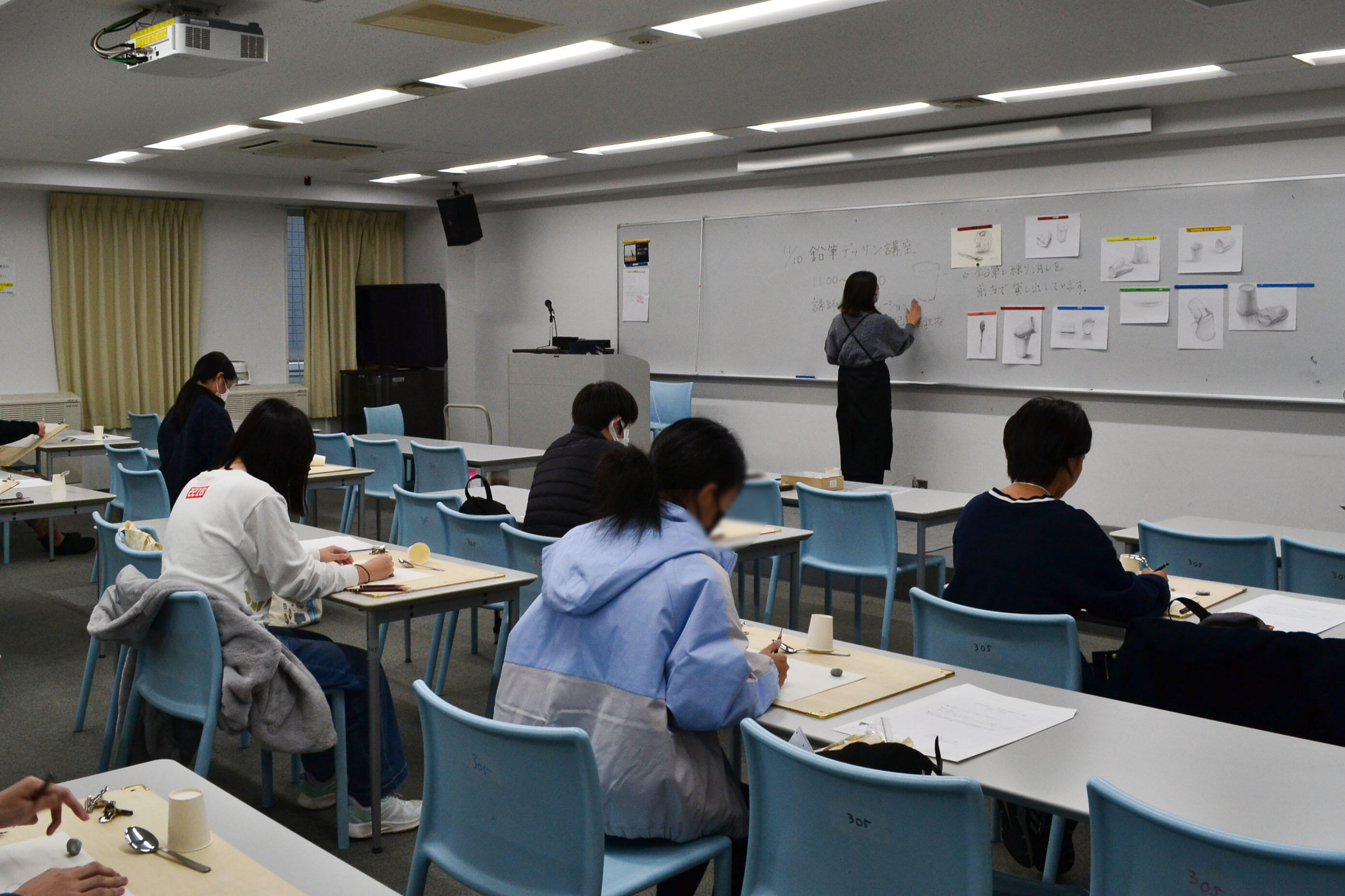 1110鉛筆デッサン.jpg