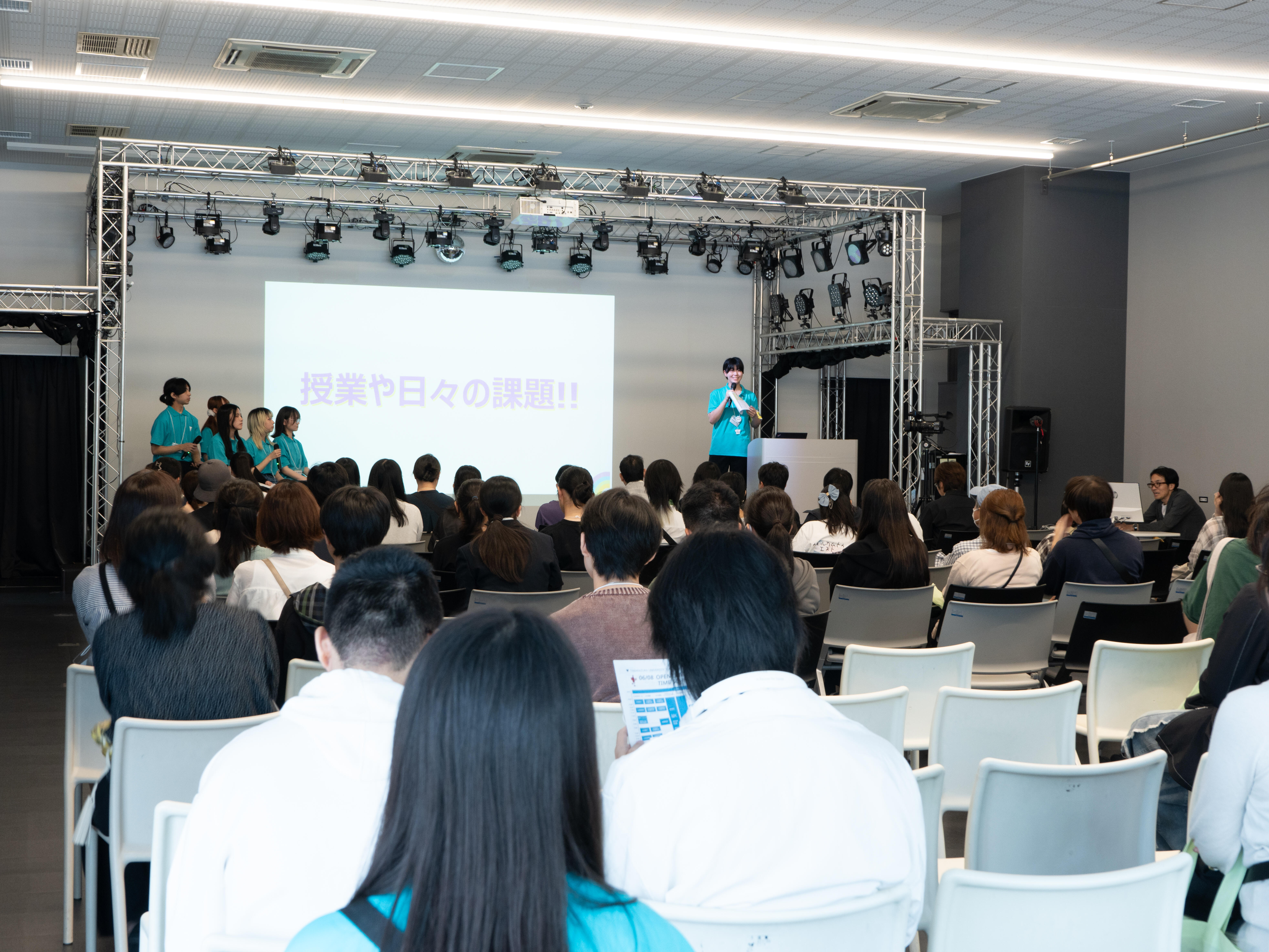 0608学生トークショー.jpg